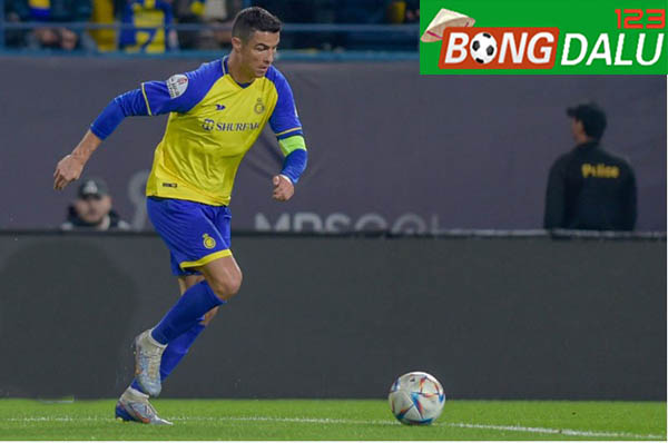 Phỏng vấn độc quyền: Ronaldo nhìn lại mùa giải đầu tiên với Al Nassr - Ảnh 1